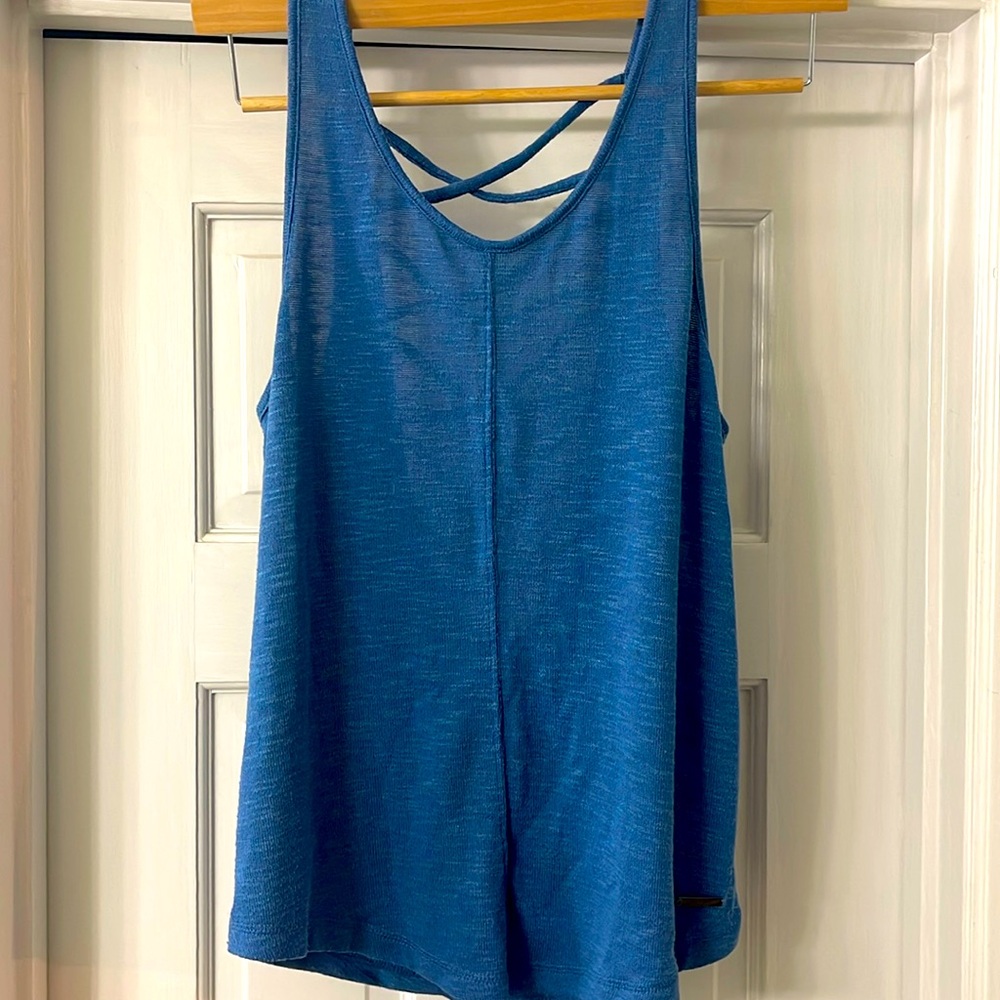 EUC Sweaty Betty top